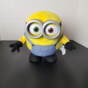 Animatronic Despicable Me Minions Sing N Dance Bob -